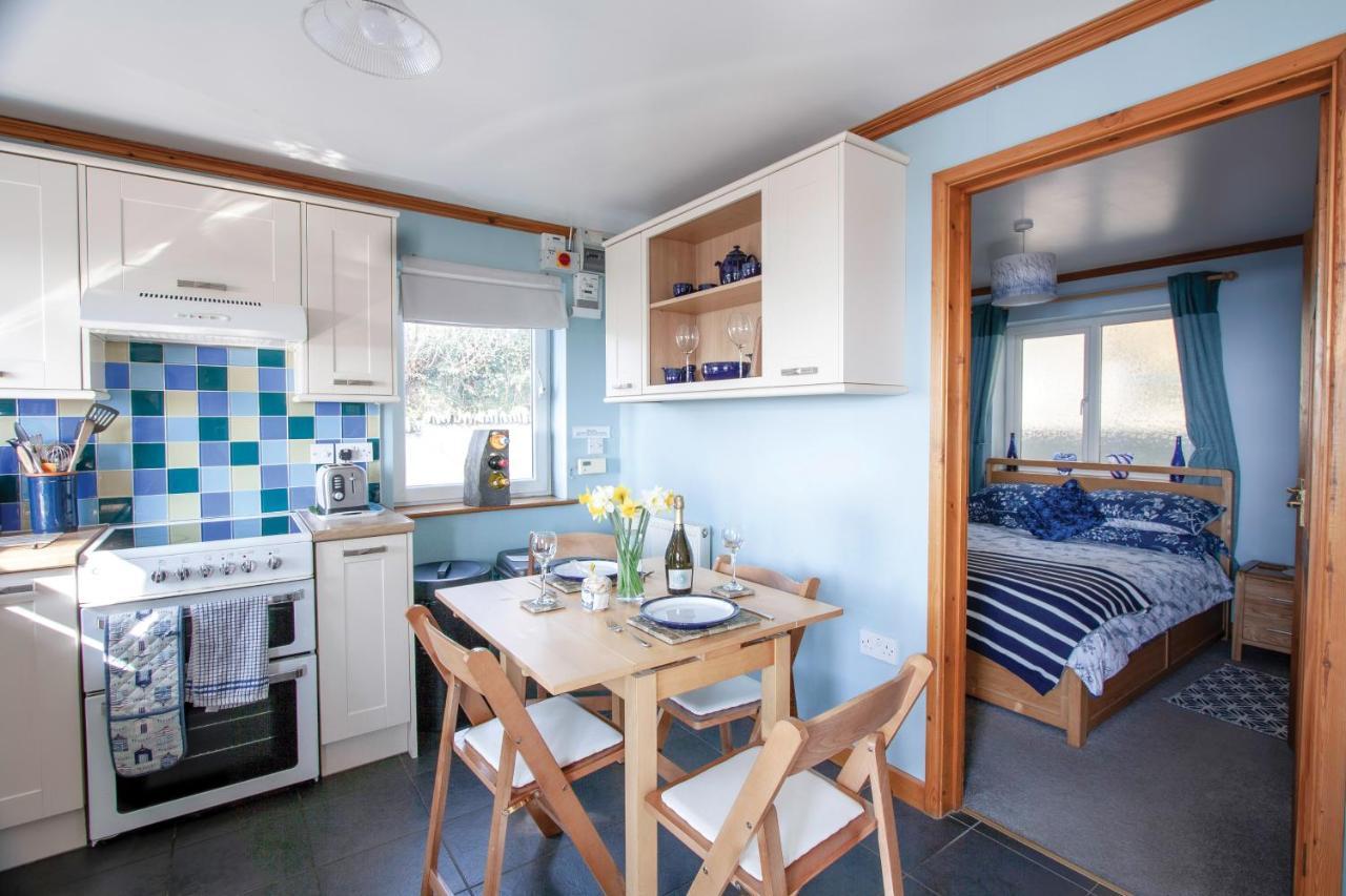 Bronllys Farm Coastal Self-Catering Apartment Llanelli Exterior foto